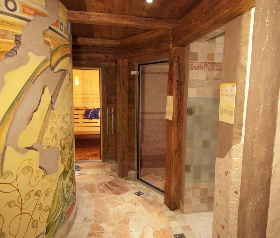 Camping Catinaccio Rosengarten Aparthotel Pozza di Fassa Exterior photo